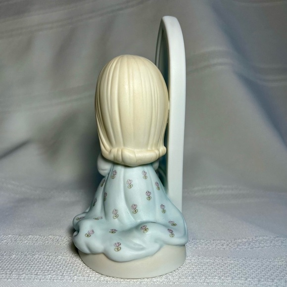 Precious Moments Sam Butcher O Worship the Lord Olive Branch Mark Discontinued - Picture 6 of 9